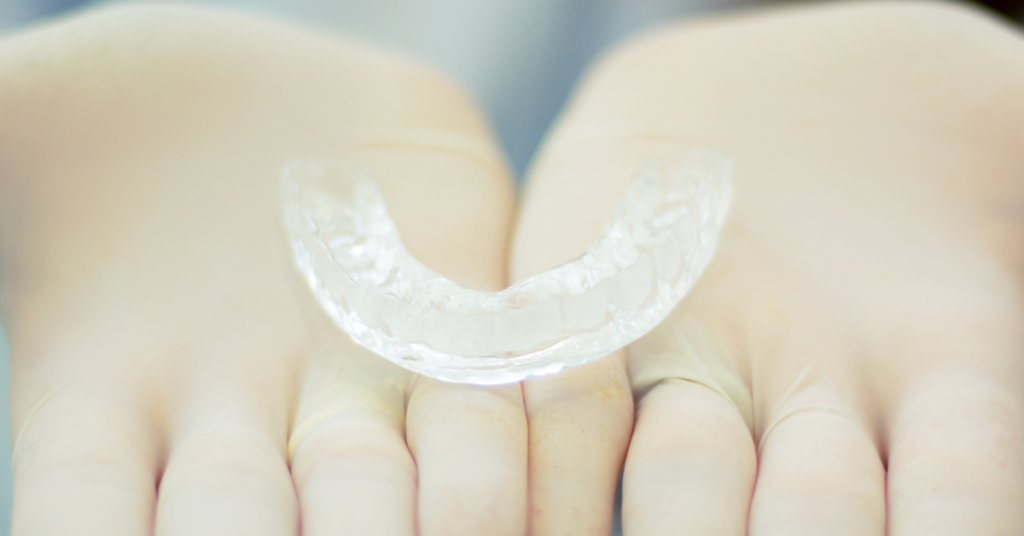 How Are Teeth Aligners Different From Braces? 1 clear aligners